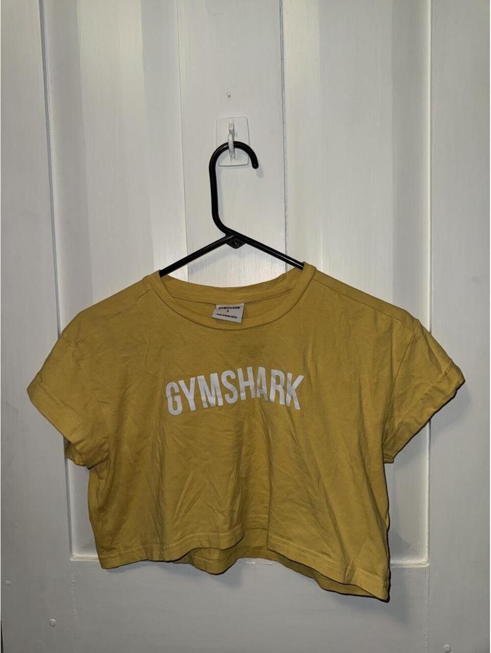 Gymshark Women's Yellow Crop-top